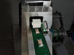 Papa heiß verkaufende P308 Kokosnussbar-machende Maschine mit Flow-Wrapping-Maschine